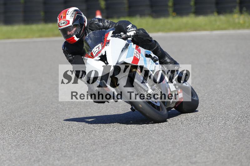 /55 20.09.2025 Speer Racing ADR/Gruppe rot/267